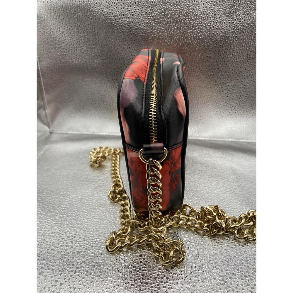 Victoria's Secret Black Red Floral Crossbody Bag Gold Chain Strap Zip Closure - Picture 3 of 4